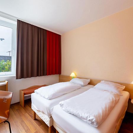 B&B Hotel Duisburg Hbf-Nord Exterior foto